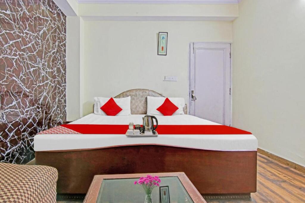 Шимла: Oyo Flagship 702571 Hotel Himani Mall Road