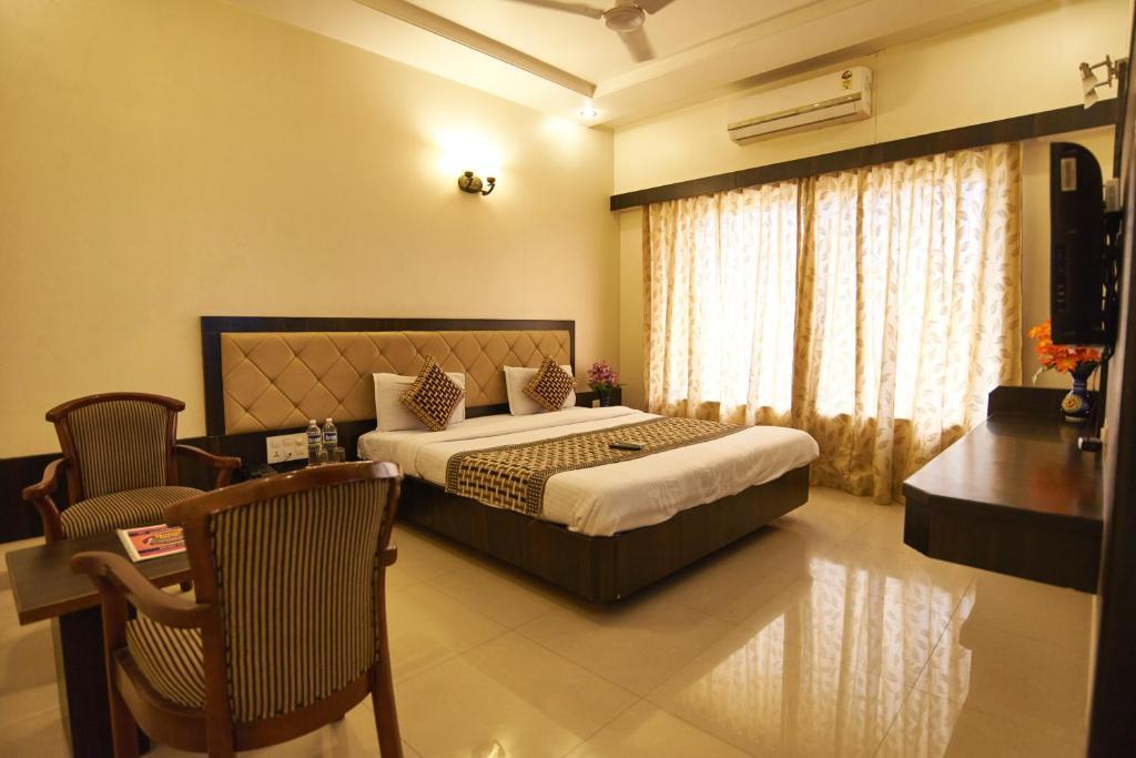 Ширди: Hotel Ganpati Palace by WB Economy