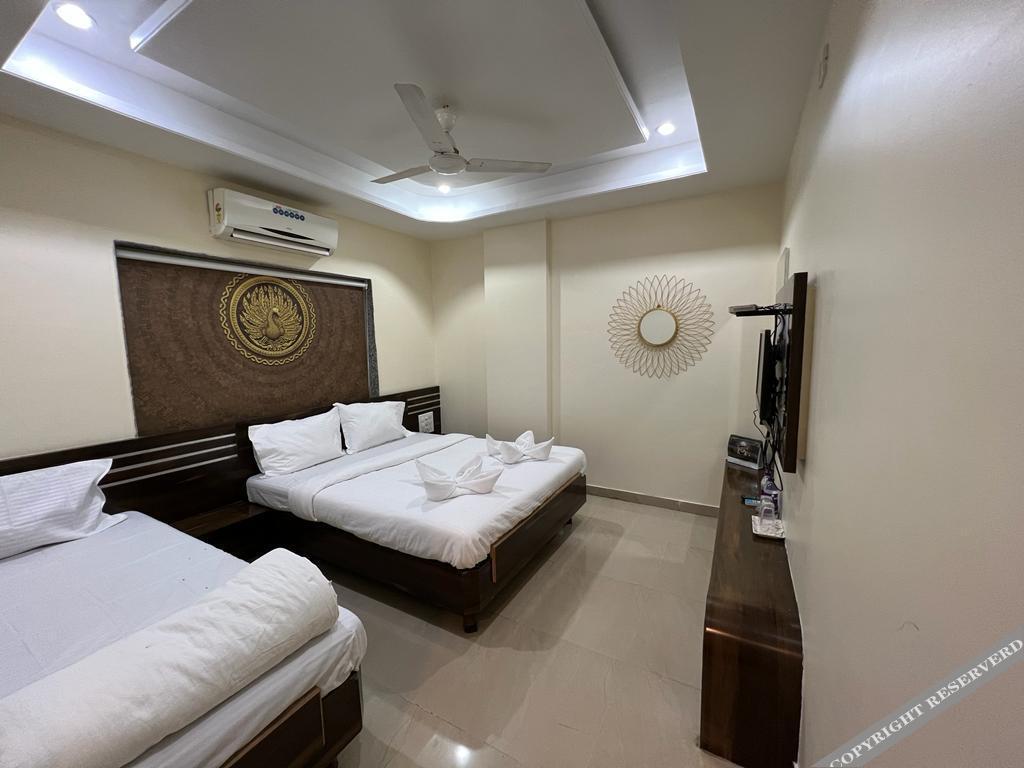 Ширди: Hotel Sai Mrinalini