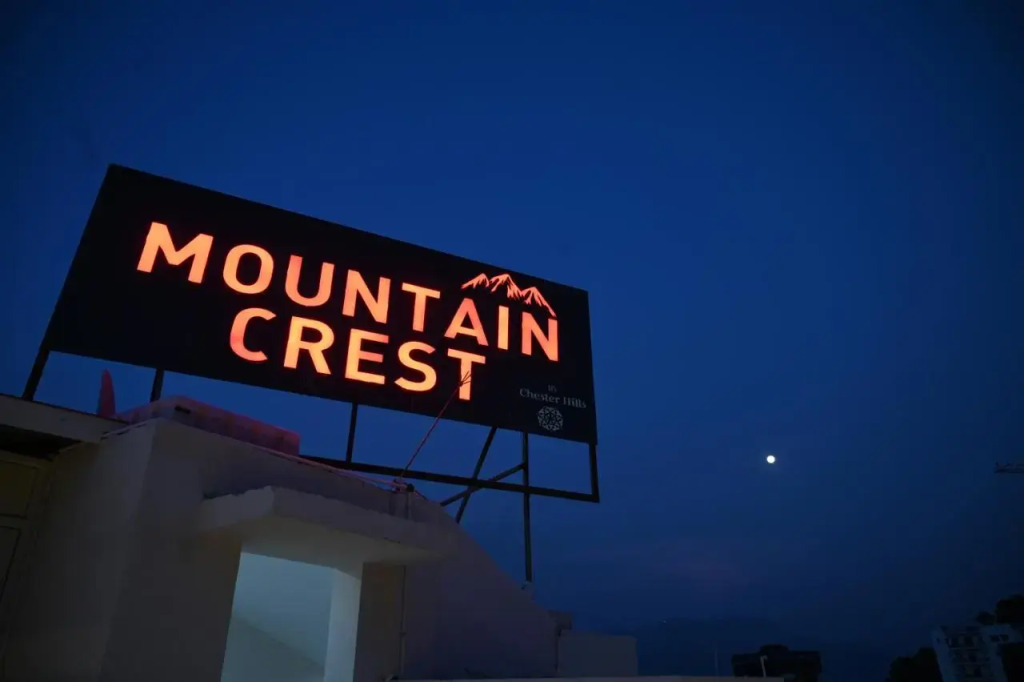 Солан: Mountain Crest