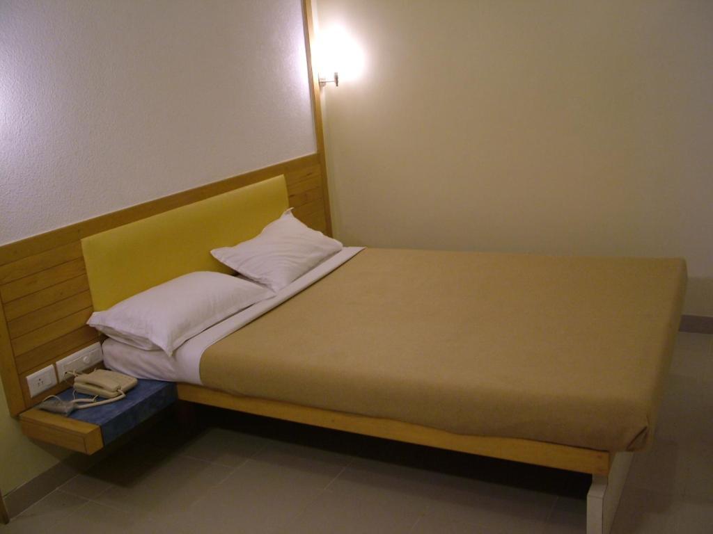 Солапур: Hotel City Park, Solapur