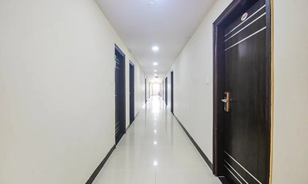 Секундерабад: Fabhotel L Grand