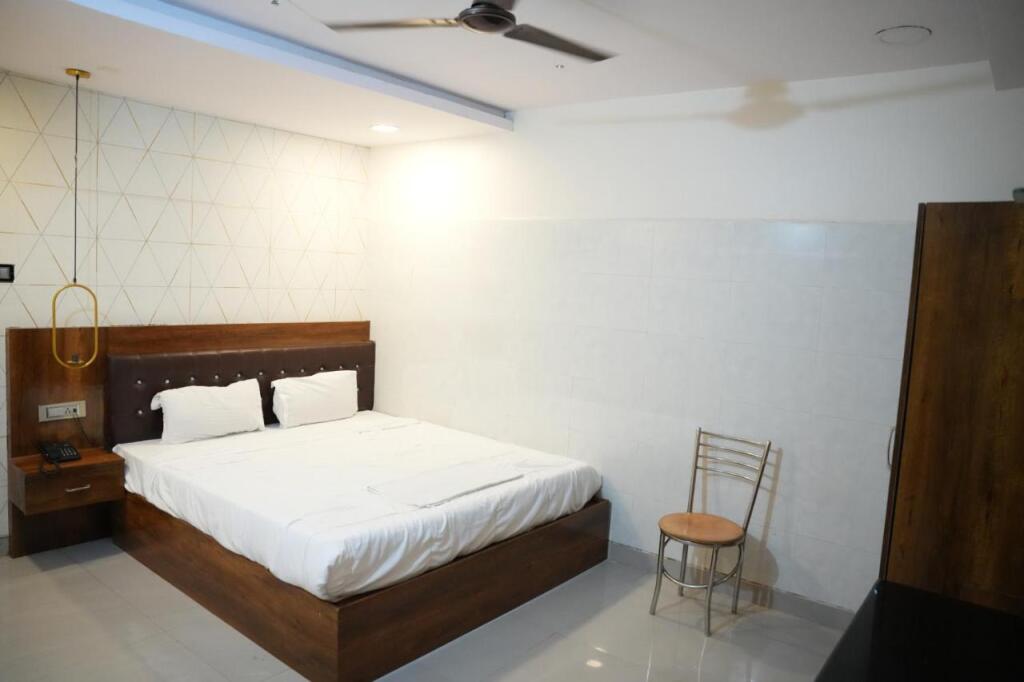 Секундерабад: Vaidh Business Hotel