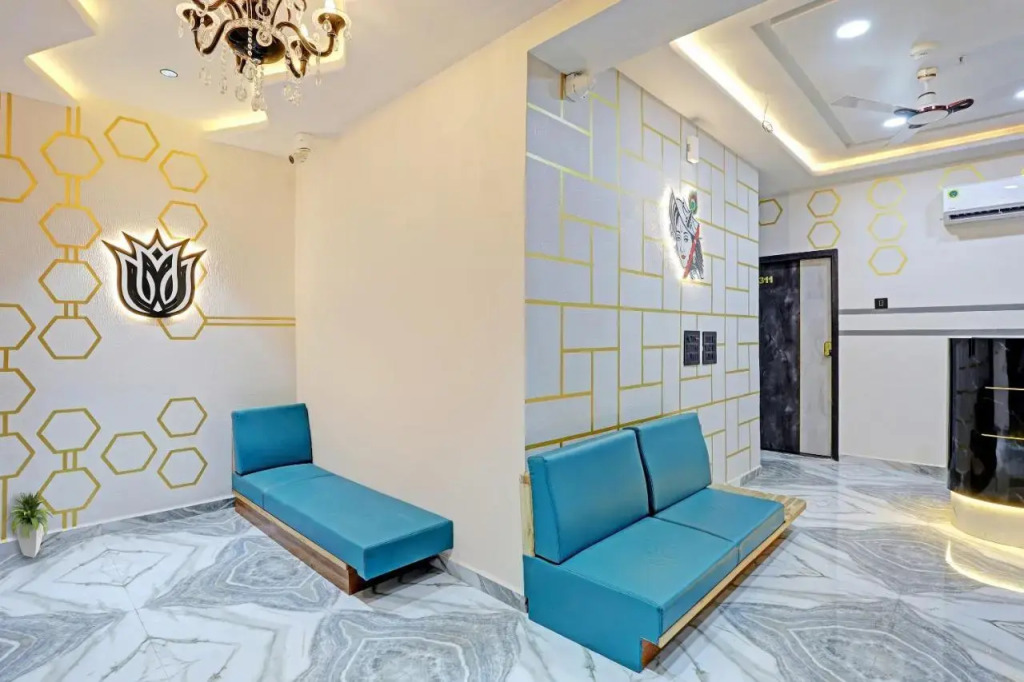 Сурат: OYO Flagship 808117 Hotel La Quinta