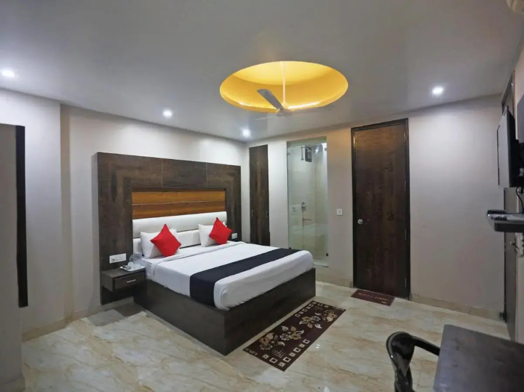 Тхане: Capital O72524 Hotel Rr Boutique