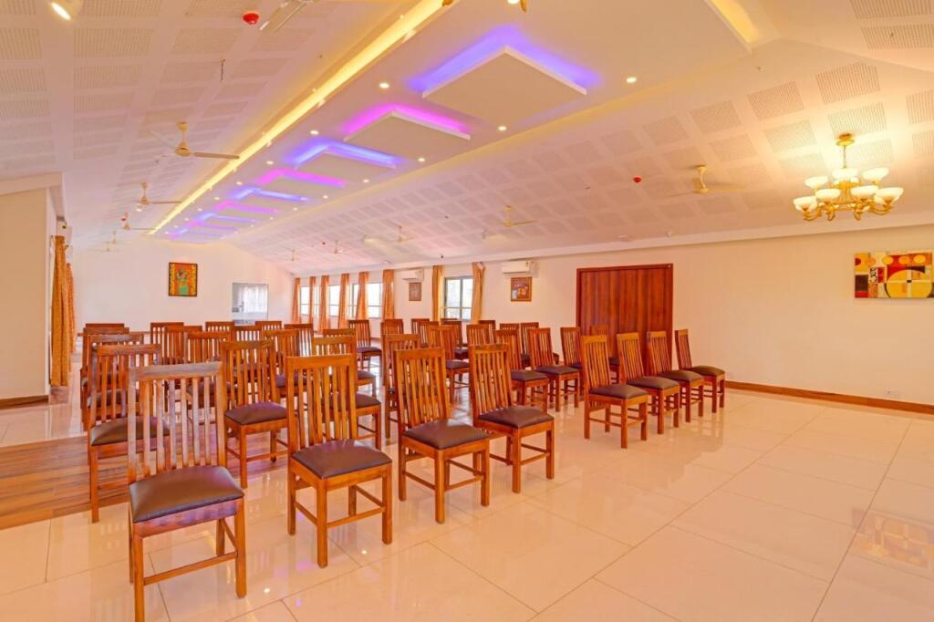 Тируванантапурам: Collection O 808016 Hotel Rajadhani