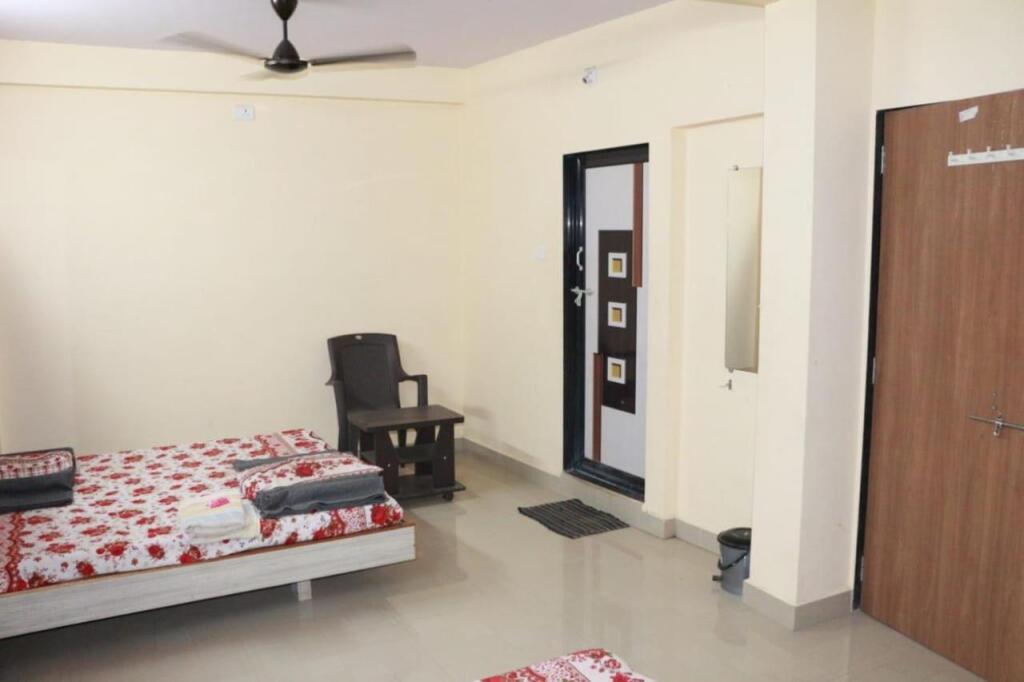 Сомнатх: Hotel Laxmi Sadan