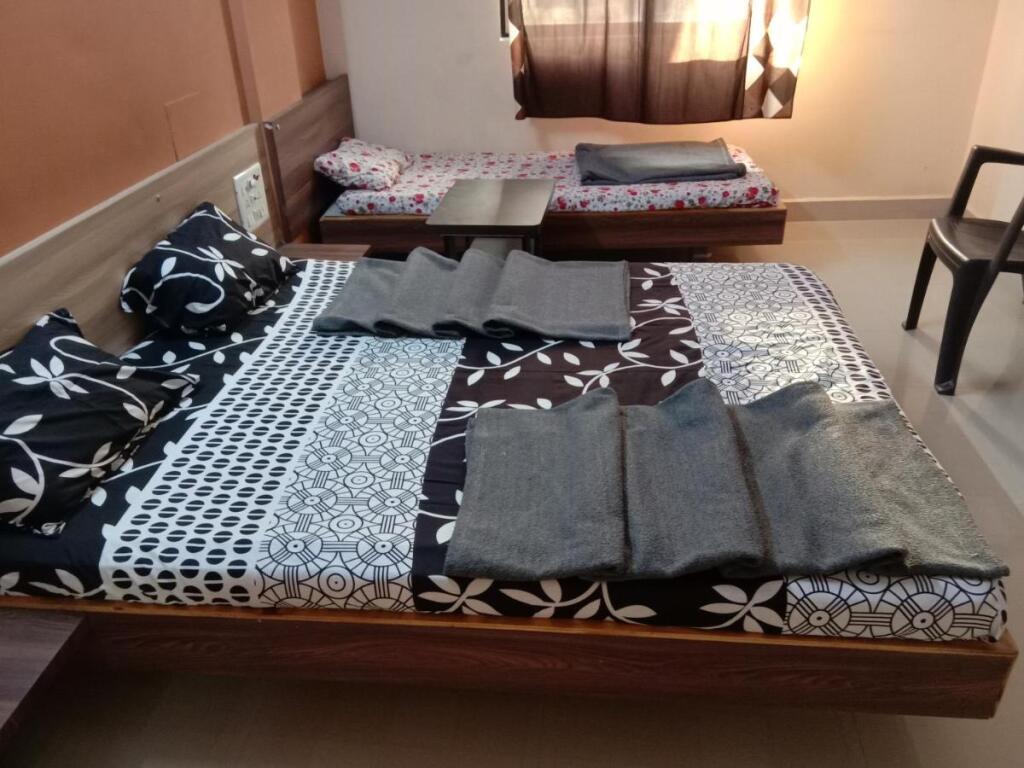 Сомнатх: Hotel Laxmi Sadan