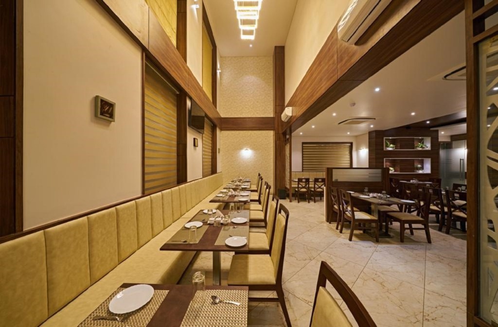 Колхапур: Hotel Shlok (Pure Veg), Kolhapur