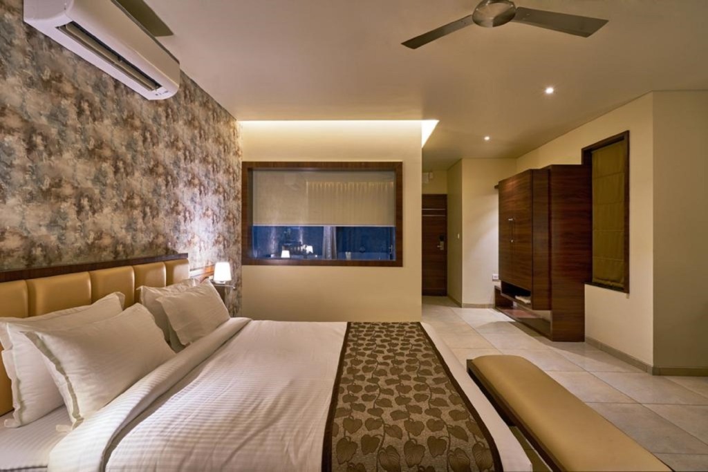 Колхапур: Hotel Shlok (Pure Veg), Kolhapur