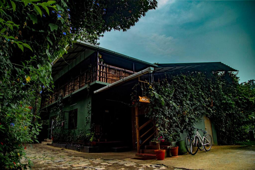 Муннар: Ecotones Camps Munnar