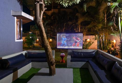 Лонавала: EKO STAY (Gold) - BLUE PEBBLE VILLA
