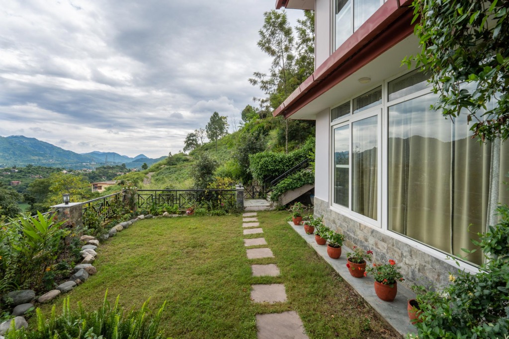 Наинитал: Shambhal House