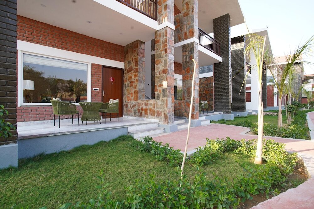 Танагаджи: Spree Resort Sariska