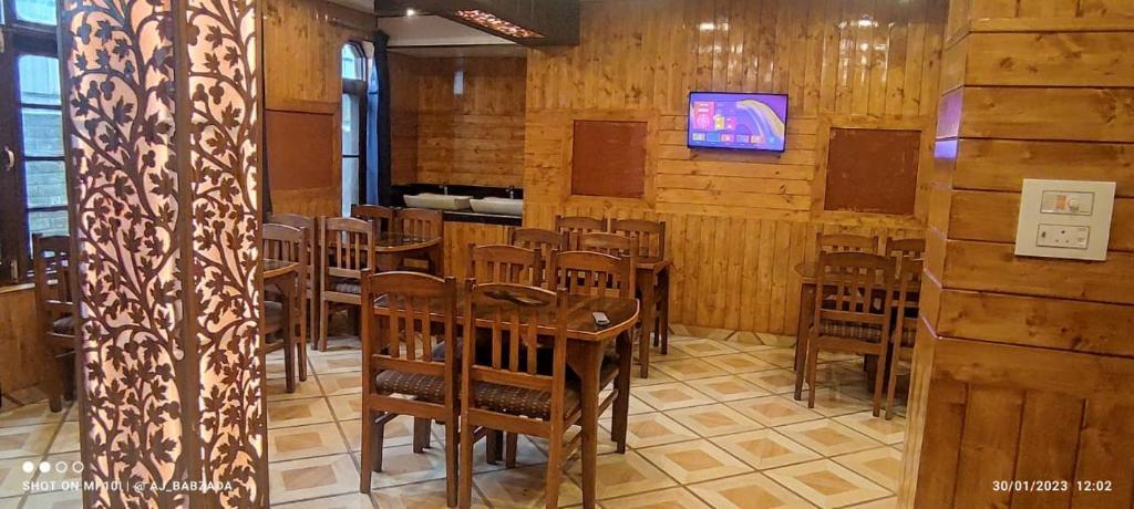 Шринагар: Hotel Silver Inn Srinagar