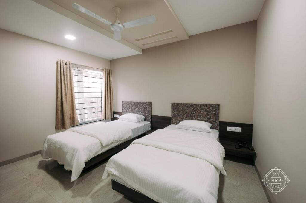 Белагави: Hotel Rahul Palace Belagavi