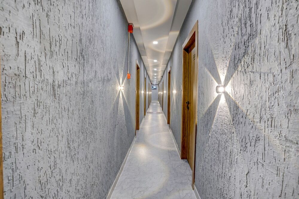 Сурат: Fabhotel Western Inn
