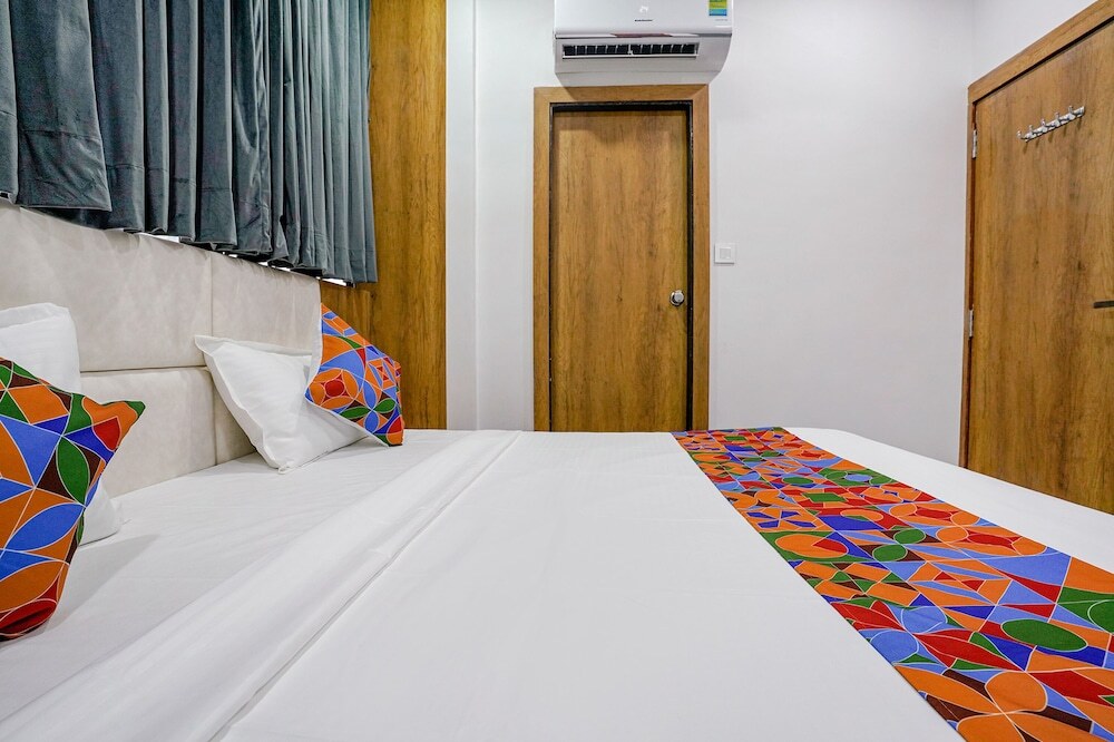Сурат: Fabhotel Western Inn
