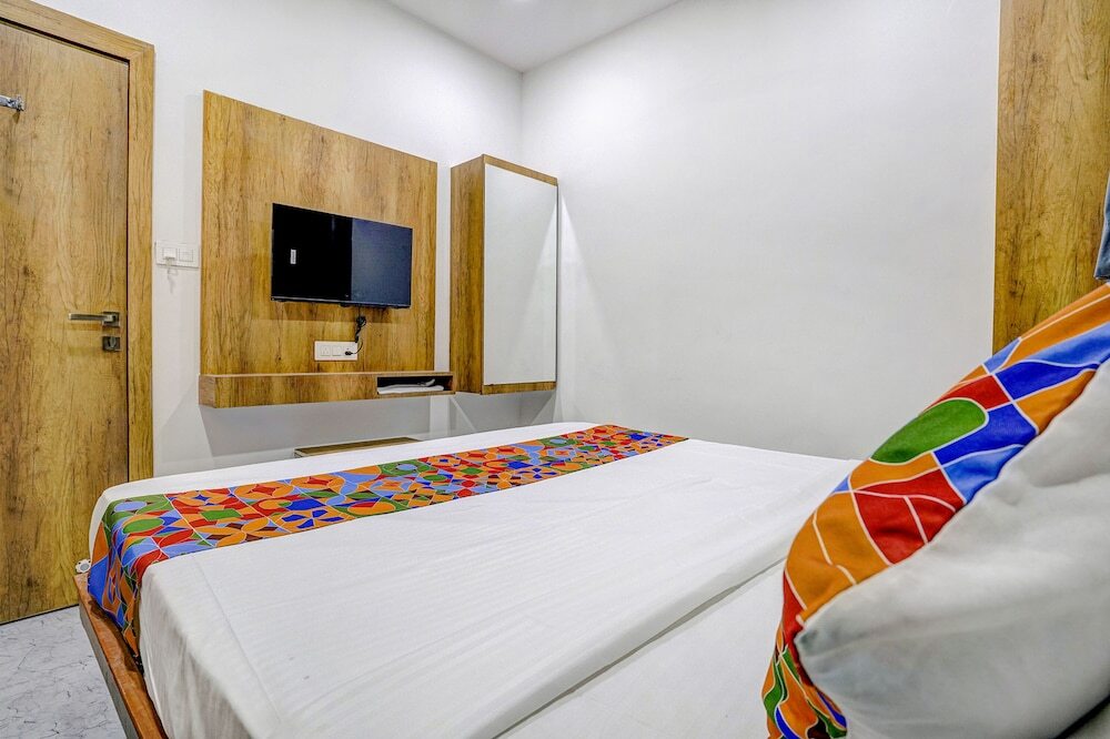 Сурат: Fabhotel Western Inn