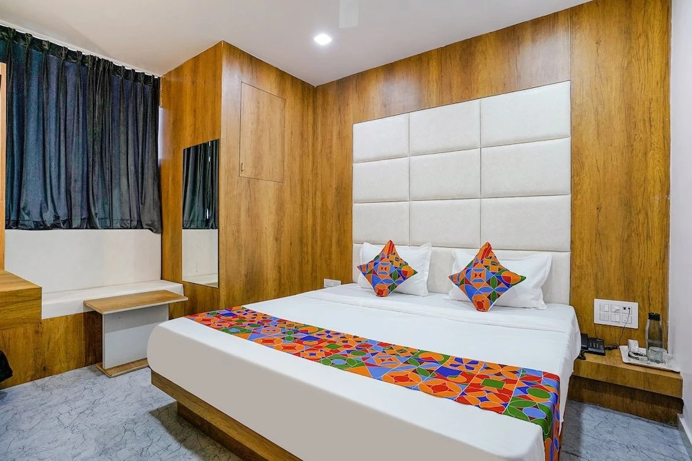 Сурат: Fabhotel Western Inn