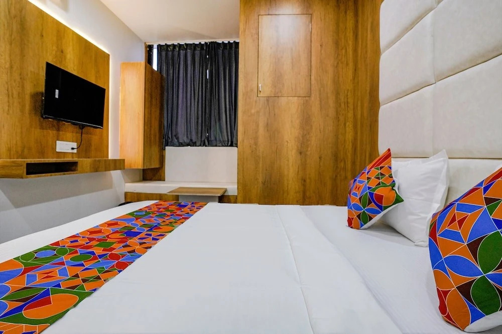 Сурат: Fabhotel Western Inn