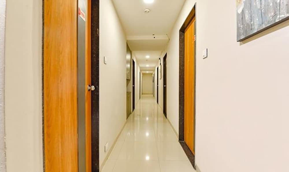 Сурат: Fabhotel Happinex