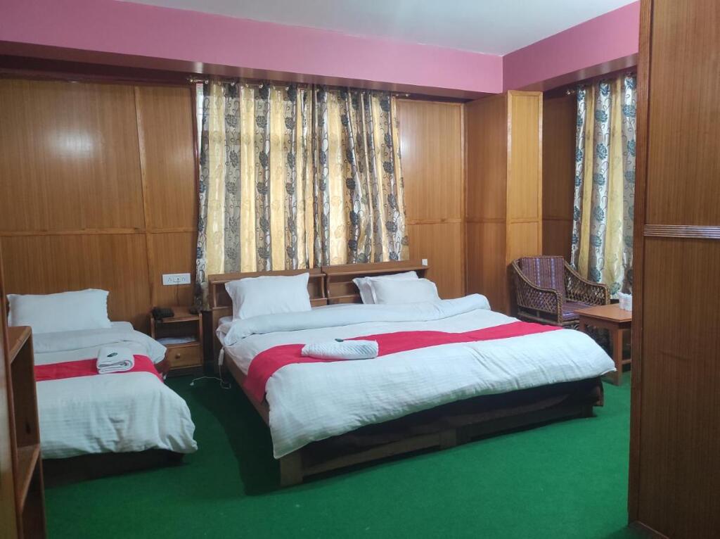 Таванг: Hotel Tawang Holiday