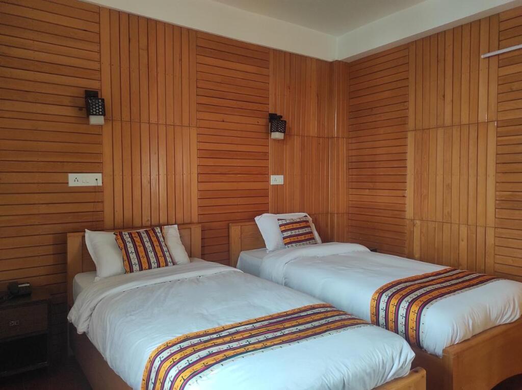 Таванг: Hotel Tayatha