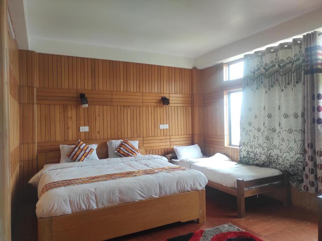 Таванг: Hotel Tayatha