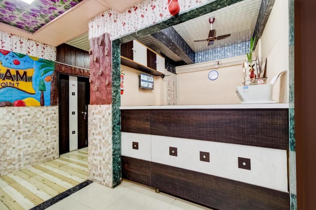 Тхане: SPOT ON 61441 Sangam Relax Point