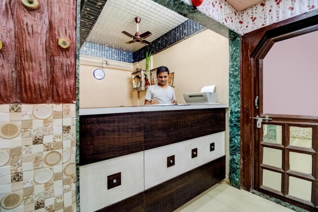 Тхане: SPOT ON 61441 Sangam Relax Point