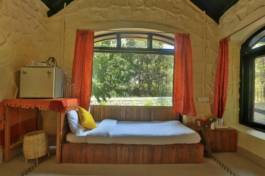 Турья: Bison Retreat - Pench