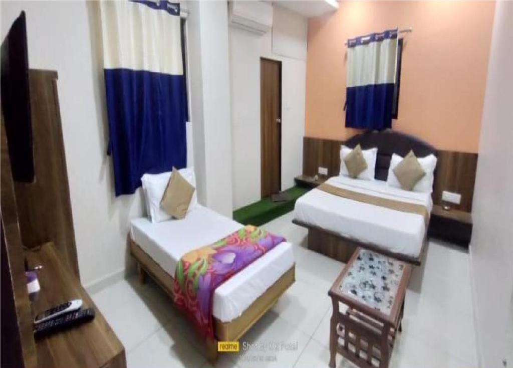 Вадодара: Hotel Shiv Inn