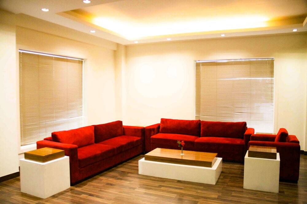 Барейлли: Four Leaf Hotel Budaun