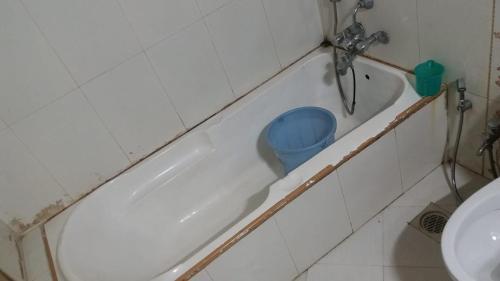 Лонавала: Indus Holiday Home AC.