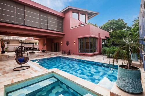 Лонавала: Villa 39 By Vista Rooms