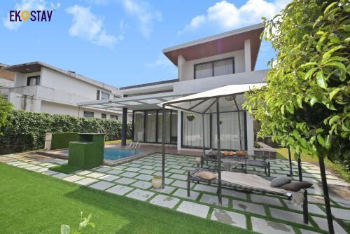 Лонавала: EKO STAY (Gold)- PALM GROVE VILLA