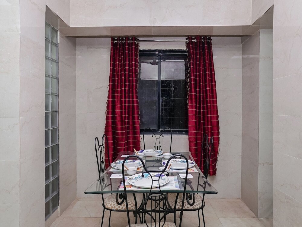 Лонавала: Oyo 23069 Home Superb 4Bhk Lonavala