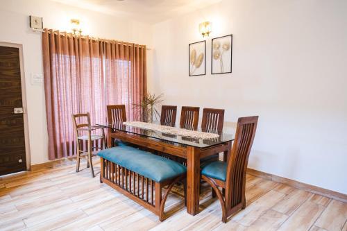 Лонавала: Hangout Villas