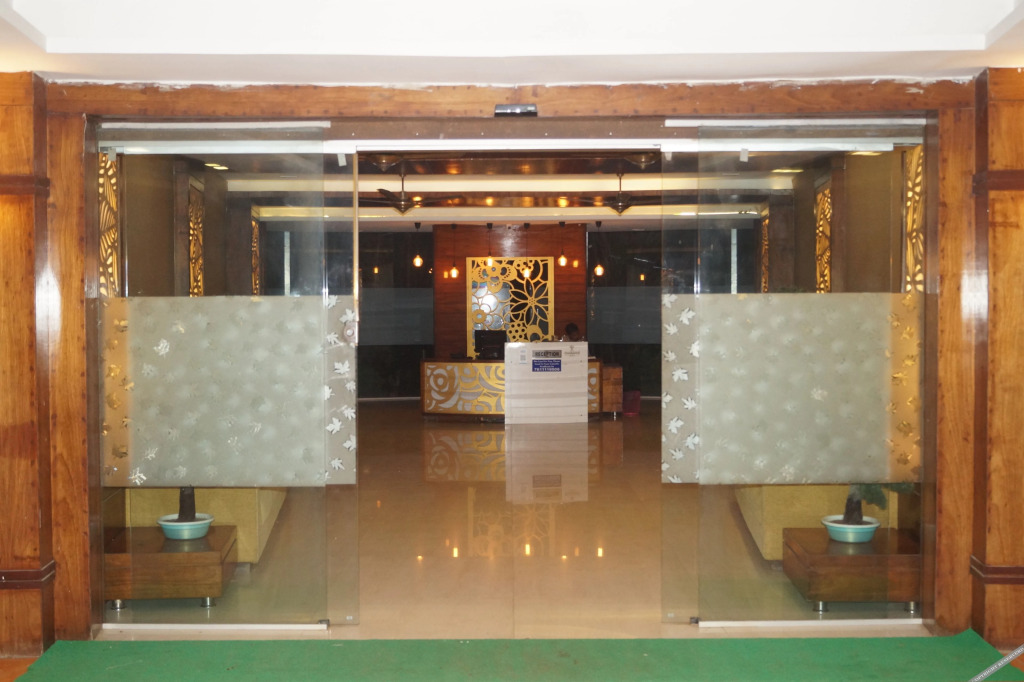 Симрол: Touchwood Resort Indore