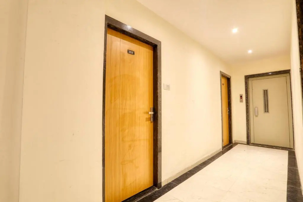 Индаур: Hotel Konark