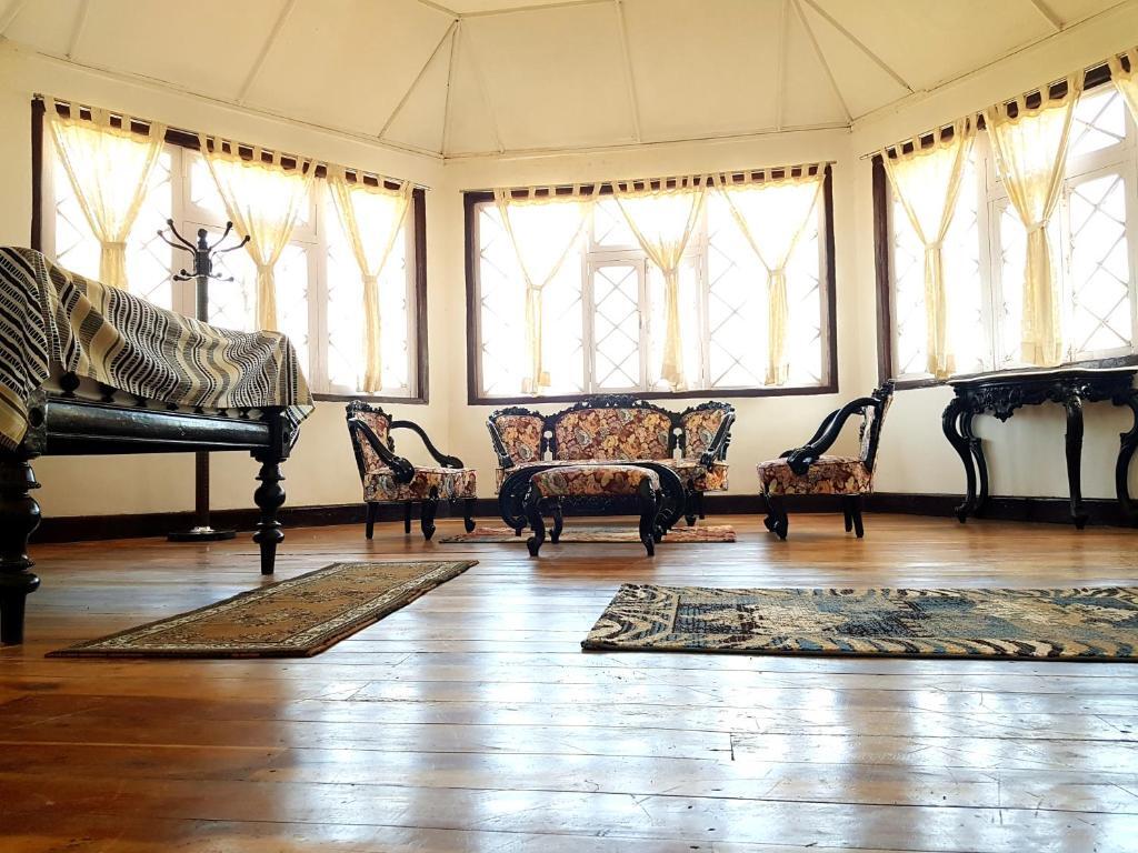 carousel image 1