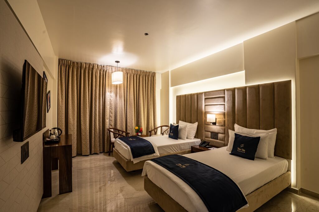 Mastiff Grand The Sia Palace Suites & Banquets, Khopoli (Nr. Imagica) — фото 4