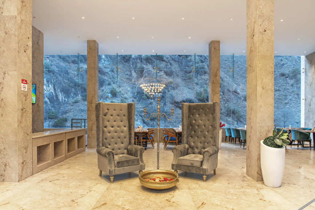 Наггар: Echor Palm Bliss Riverside Resort & Spa, Kasol