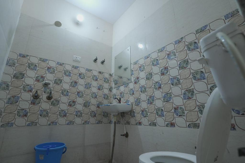 Агра: Hotel Viraj Palace by WB INN