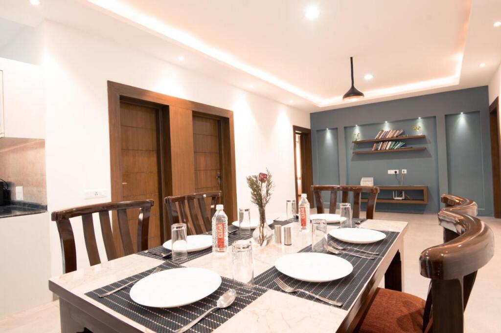 Бангалор: Athulya Residence Suite Rooms