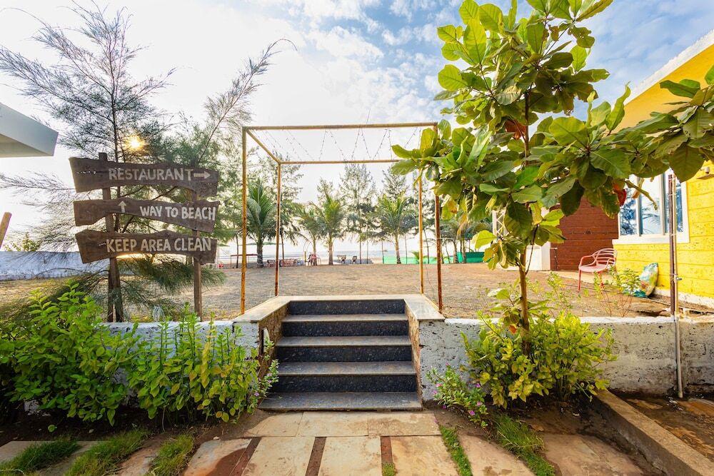 Даполи: Treebo Salt Water Beach Resort