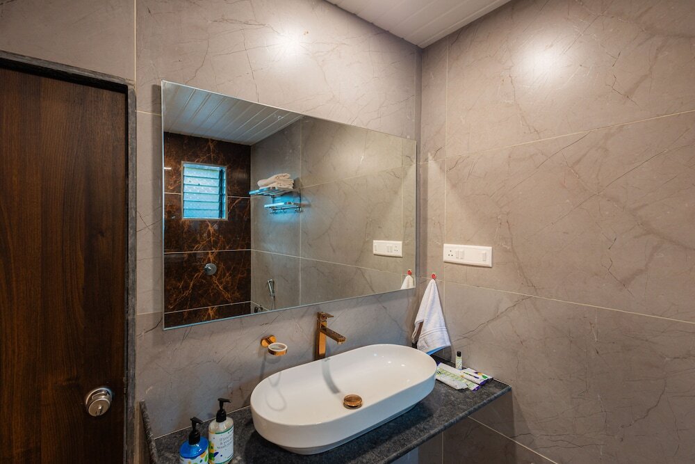 Даполи: Treebo Salt Water Beach Resort