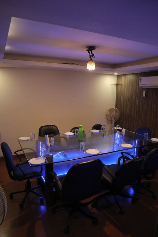Гандидхам: Hotel Gokul