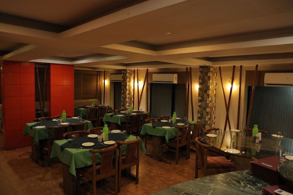 Гандидхам: Hotel Gokul